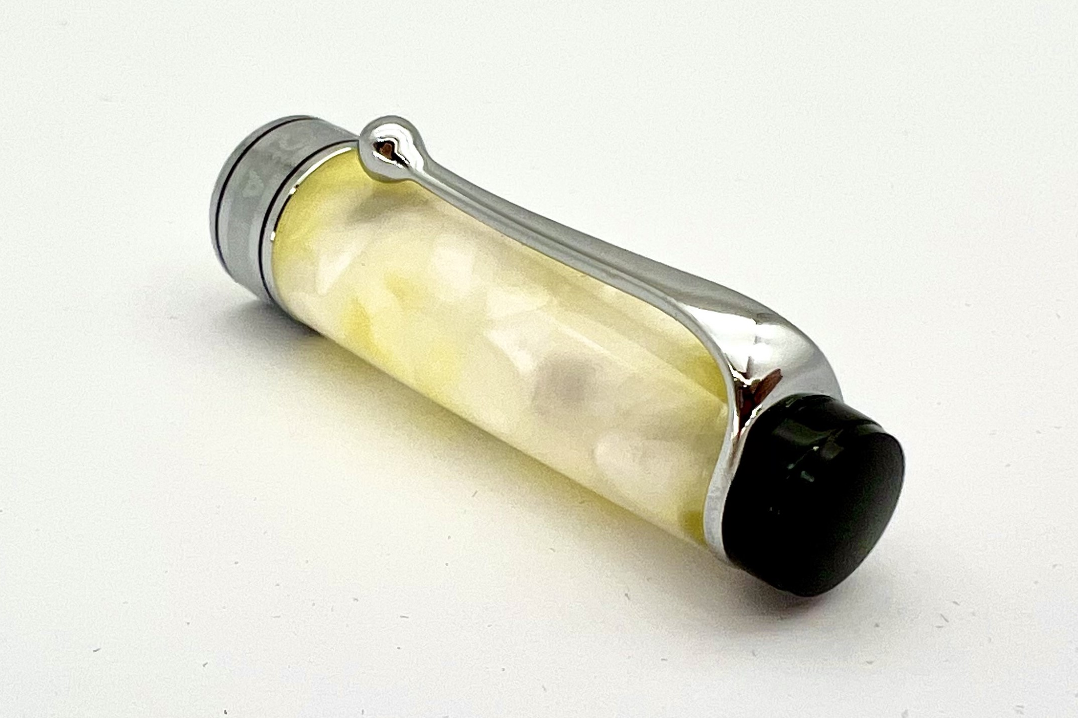 AuroraLEOptimaCaleidoscopioLuceBiancaFP_L